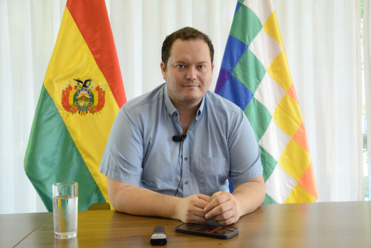 Armin Dorgathen: Bolivia invertirá en una segunda planta de urea para el mercado externo