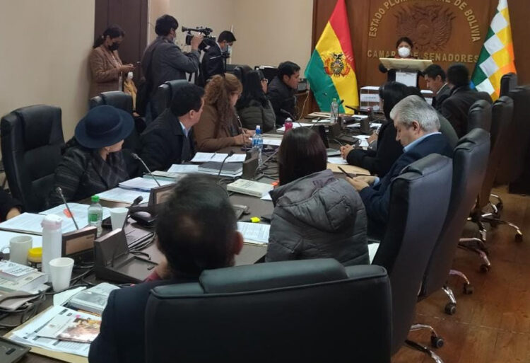 Comienza la etapa de entrevistas a 8 de los 16 candidatos a Defensor del Pueblo
