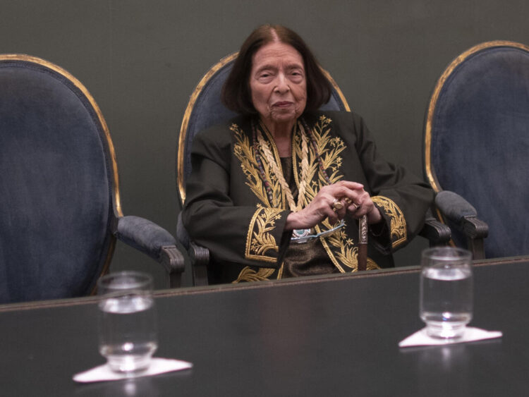 La autora brasileña Nélida Pinón en Rio de Janeiro el 8 de abril de 2022. Foto: AFP.