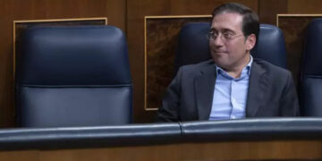 España condena el anuncio de los referéndum de adhesión a Rusia y defiende la soberanía de Ucrania