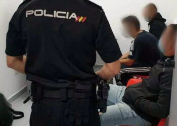 Detienen a 29 personas en España por introducir a bolivianos de forma irregular