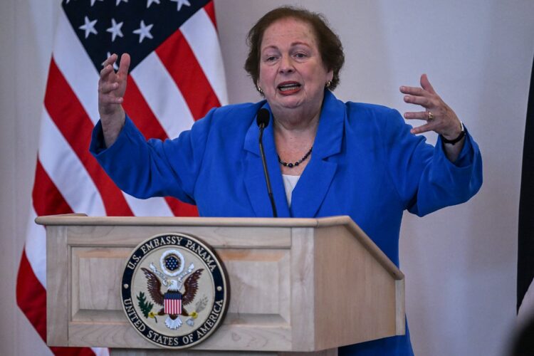 Estados Unidos quiere que Panamá sea retirado de las listas de paraísos fiscales y deje de ser visto como "sitio donde se esconde el dinero".