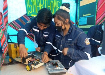 El Alto tendrá su primera promoción de estudiantes técnicos en tres carreras