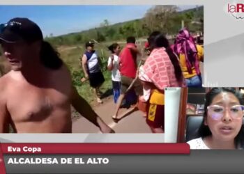 Captura de imágen del momento del amedrentamiento a la las mujeres. Foto: La Razón Radio