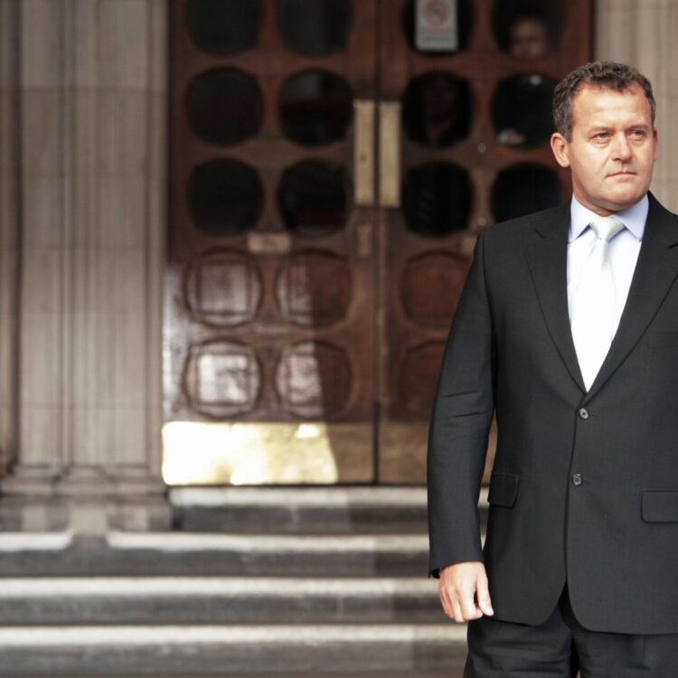 El ex mayordomo de la princesa Diana Paul Burrell, el 14 de enero de 2008 en el Alto Tribunal de Londres. Foto: AFP.