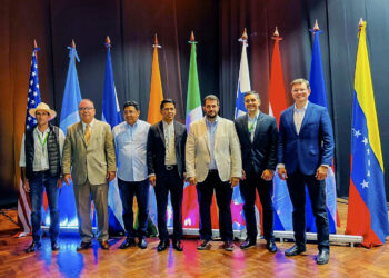 Gobierno entrega protocolos para exportación de semen, embriones y ganado cebú