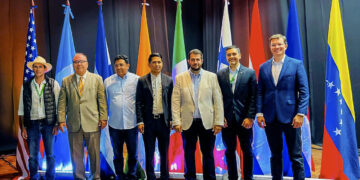 Gobierno entrega protocolos para exportación de semen, embriones y ganado cebú