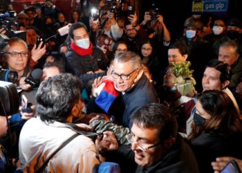 Exvicepresidente de Ecuador condenado por corrupción sale en libertad.