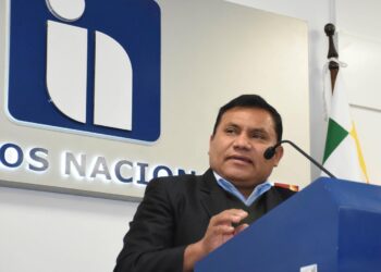 El presidente del Servicio de Impuestos Nacionales (SIN), Mario Cazón. Foto: Archivo LR