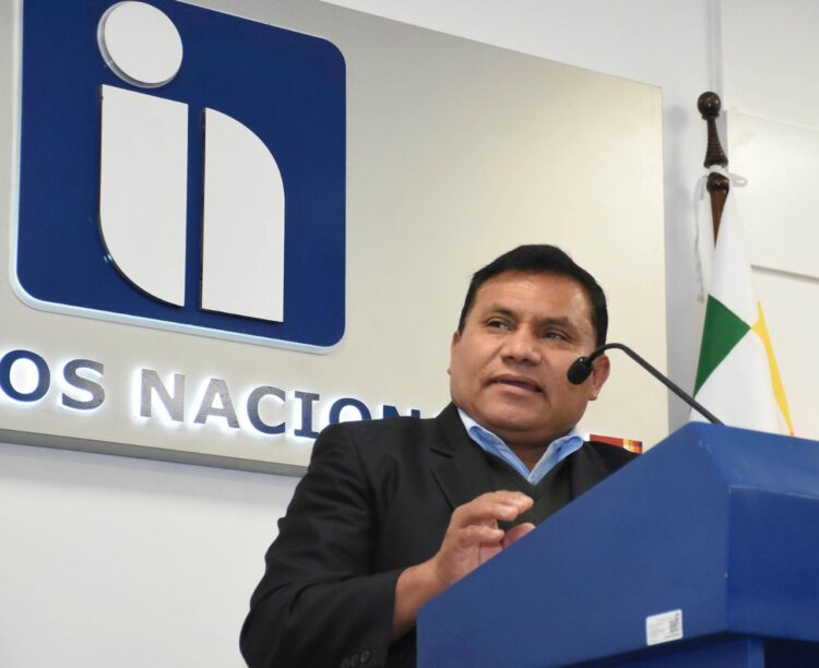 El presidente del Servicio de Impuestos Nacionales (SIN), Mario Cazón. Foto: Archivo LR