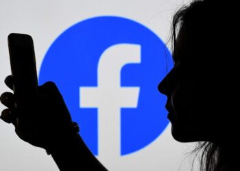 Facebook acordó pagar 725 millones para resolver una demanda de 2018. Foto: AFP