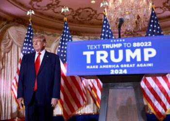 Trump y sus tres hijos irán a juicio a finales del próximo año en una demanda civil en que son acusados de fraude.
