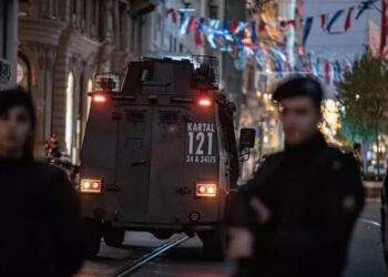 La Fiscalía ha pedido a la Justicia turca que se procese a 17 de los 49 sospechosos detenidos por el atentado con bomba.
