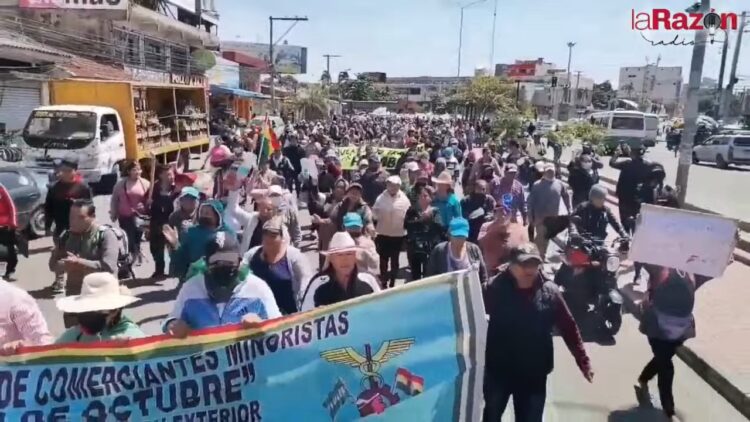 Los gremiales de la ciudad de Santa Cruz abrirán sus puestos. Foto: La Razón Radio