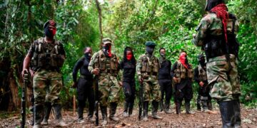 Gobierno de Colombia y guerrilla ELN retoman negociaciones en noviembre