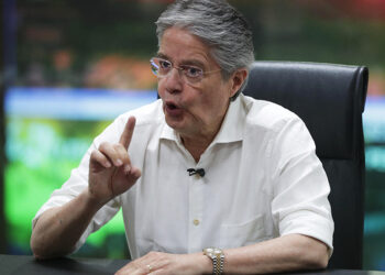 La policía trasladó a cabecillas de las bandas que han desatado el terror en Guayaquil.