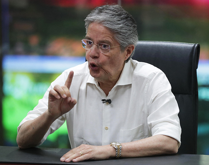 Lasso cuestiona a la justicia de Ecuador.