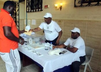 Guinea Ecuatorial avanza cinco meses sus elecciones presidenciales