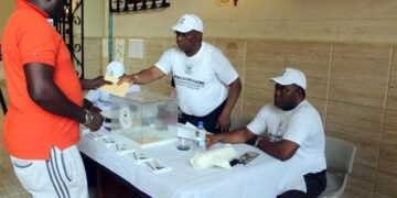 Guinea Ecuatorial avanza cinco meses sus elecciones presidenciales