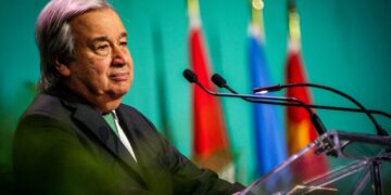 'La humanidad, convertido en un arma de extinción masiva', dice Guterres.