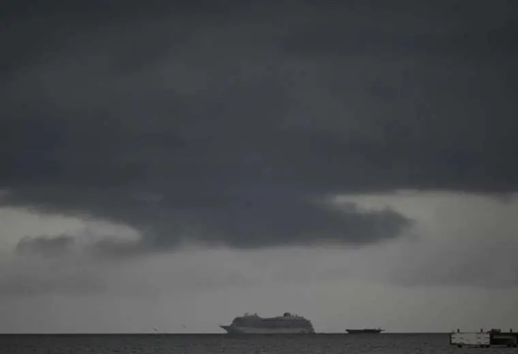 Centroamérica en alerta ante avance de Lisa convertida en huracán