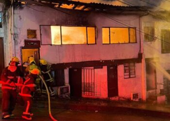 El fuego afectó a tres viviendas del barrio de San Joaquín. Foto: Alcaldía de Manizales