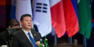 Widodo, lanzó el martes la cumbre del G20 en la turística isla de Bali con un llamado a "poner fin a la guerra".