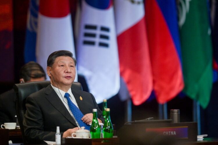 Widodo, lanzó el martes la cumbre del G20 en la turística isla de Bali con un llamado a "poner fin a la guerra".
