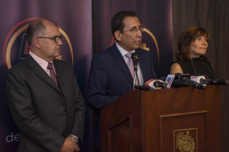 Industriales lanzan un clamoroso llamado a solucionar el conflicto por el censo