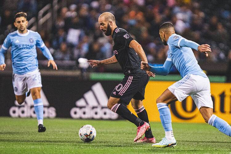 NY City FC golea 3-0 al Inter Miami y avanza a semifinales de la MLS