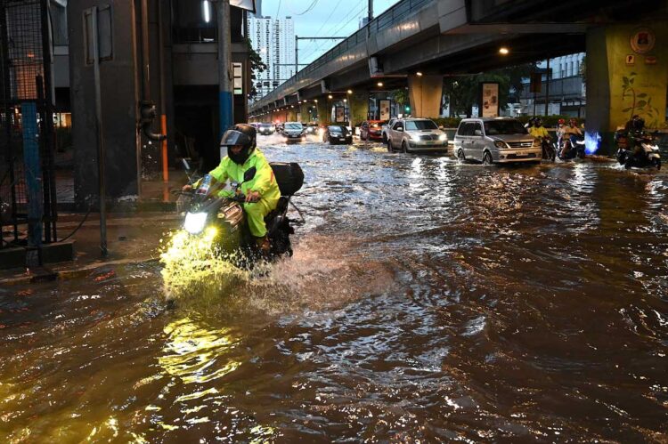 tormenta_tropical_nalgae_arremete_contra_filipinas.jpg