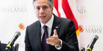 EEUU dice que 'nada sugiere' que Irán vaya a mejorar el trato a mujeres.