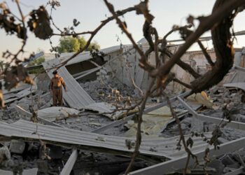 Se produjeron ataques contra bases de opositores kurdos, en la región de Zrgoiz. Foto: AFP.