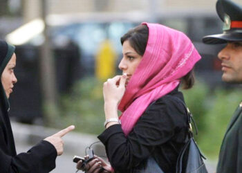 iraníes-imposición-hiyab