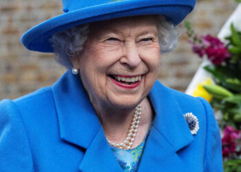 La reina Isabel II