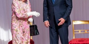 Biden llegó a Londres para el funeral de Isabel II
