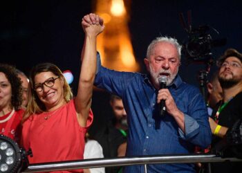 janja_la_esposa_de_lula_quiere_cambiar_papel_de_primera_dama.jpg