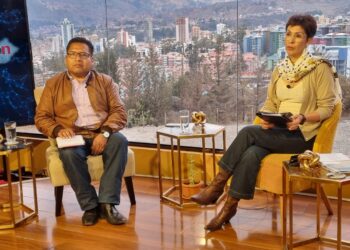 Juan José Jáuregui junto a Claudia Benavente. Foto: Oswaldo Aguirre