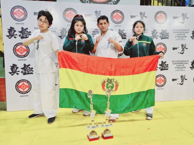 bolivia_segunda en sudamericano_karate en brasil