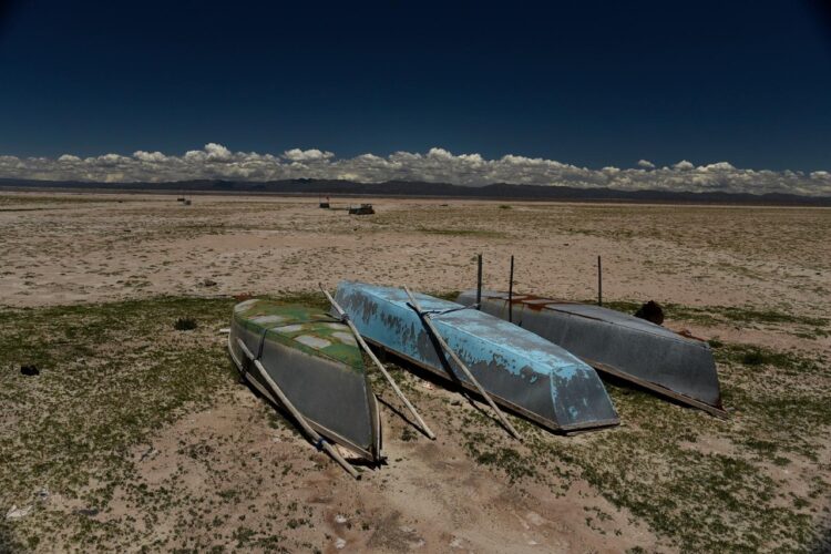 La desaparición del lago Poopó, ocaso de una cultura en Bolivia