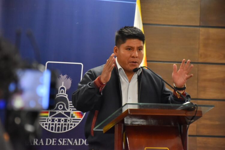 Loza aclara que la ley del Censo fue sancionada por CC y Creemos, y parte del MAS