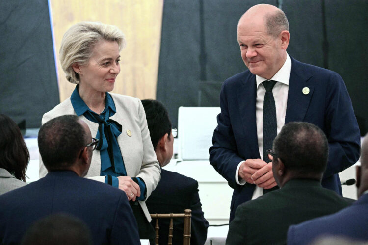 Von der Leyen anuncia 715 millones para el Fondo Mundial para la investigación de enfermedades