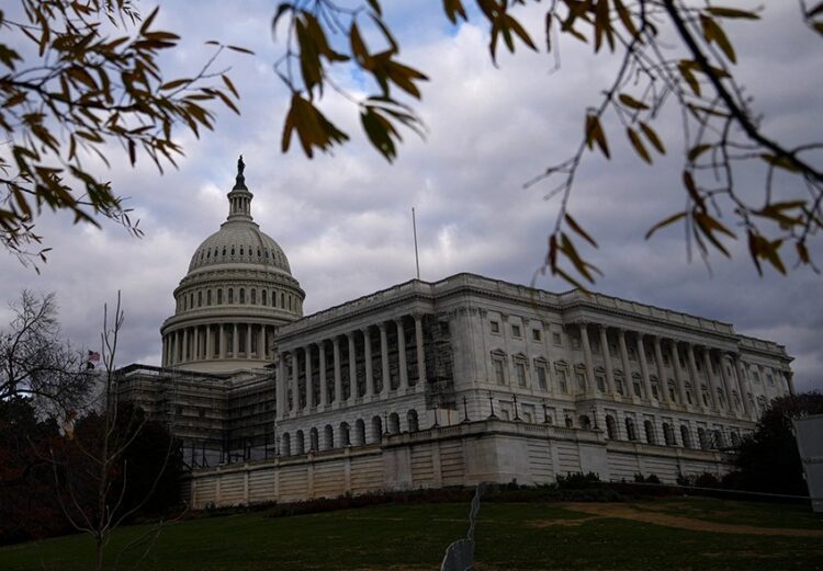 El Senado de Estados Unidos aprobó una ley que protege el matrimonio entre personas del mismo sexo en todo el país.