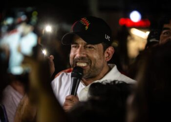 Camacho convoca a reunión interinstitucional sobre postergación del censo