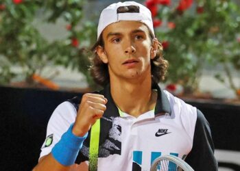 Musetti elimina a Zapata Miralles en segunda ronda del torneo de Florencia