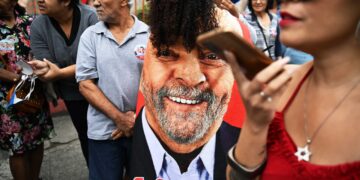 Un hombre mata a puñaladas a un simpatizante de Lula en Brasil