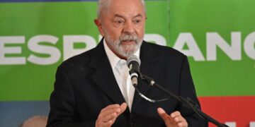 Lula afirma que no le corresponde a él decidir sobre el aborto, sino a las mujeres y al Congreso