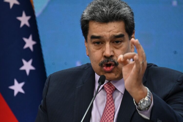 Intención de Lula de invitar a Maduro es frustrada por decreto.