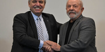 El izquierdista Luiz Inácio Lula da Silva recibió este lunes un fuerte respaldo internacional.