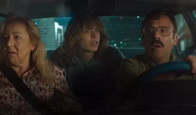 Una escena de la película 'Mañana es hoy'. Foto: Prime Video.